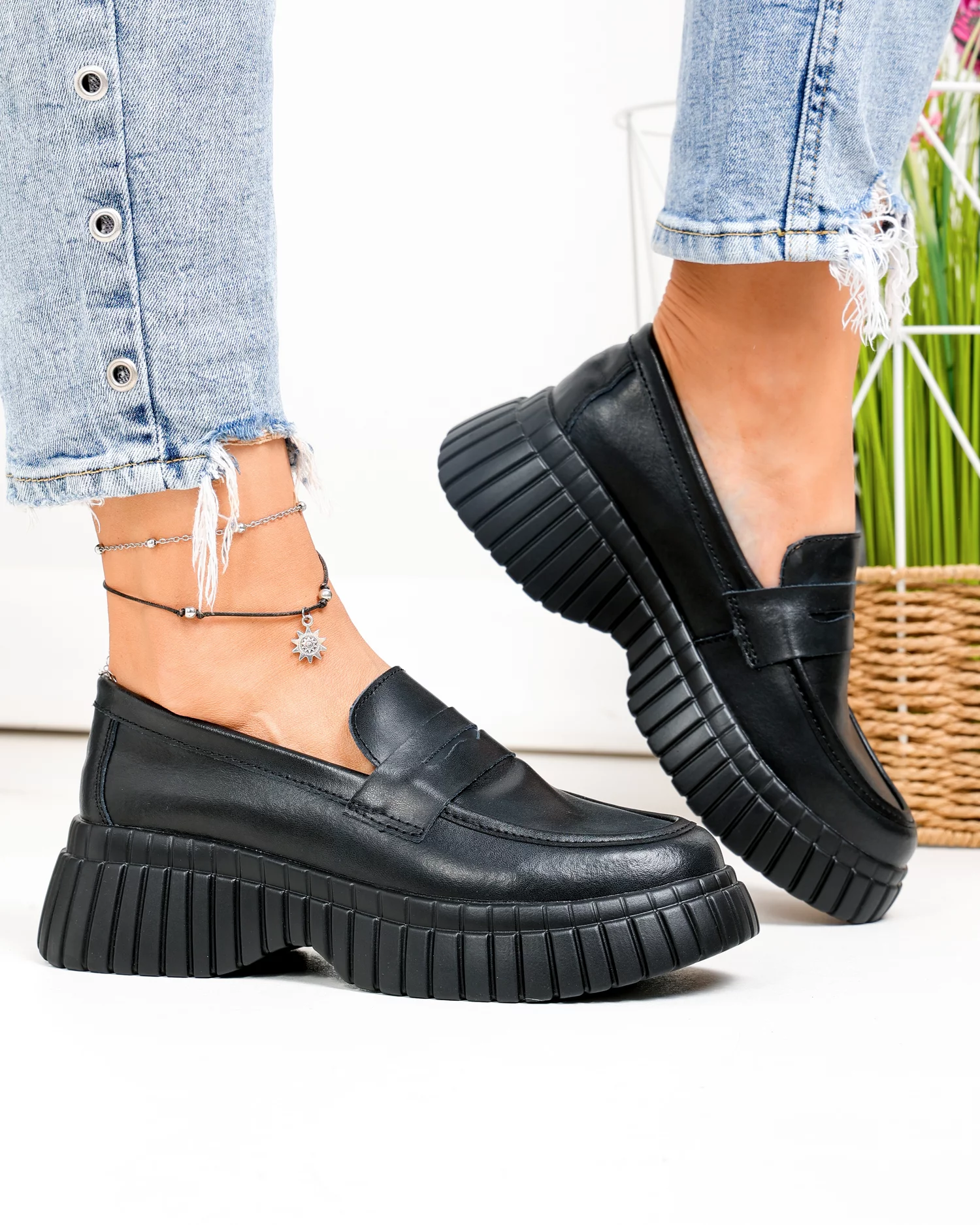 pantofi-casual-dama-piele-naturala-negri-cu-talpa-groasa-t6085-99754-2.webp