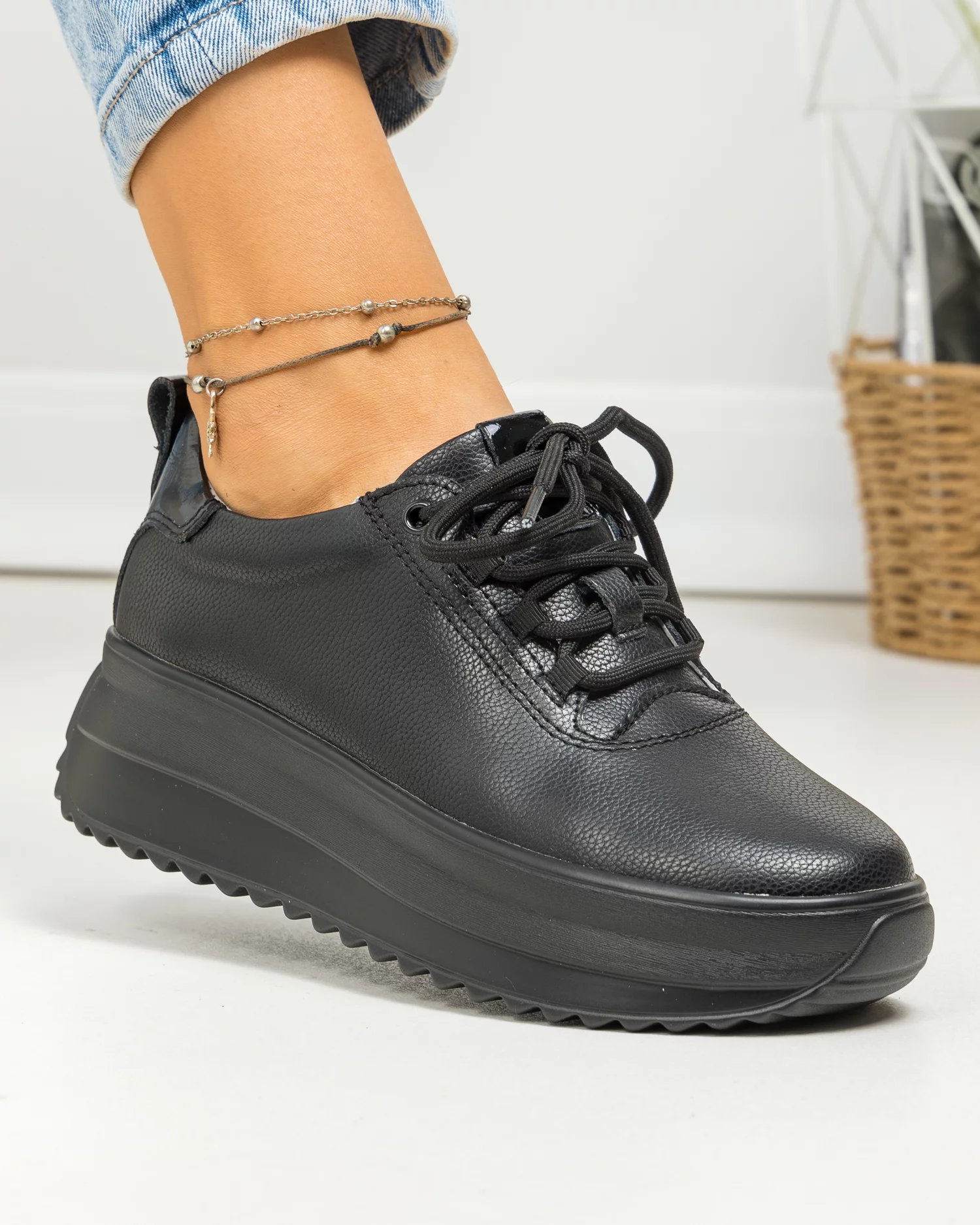 pantofi-casual-dama-piele-naturala-negri-cu-varf-rotund-f002-290-84127-2.webp