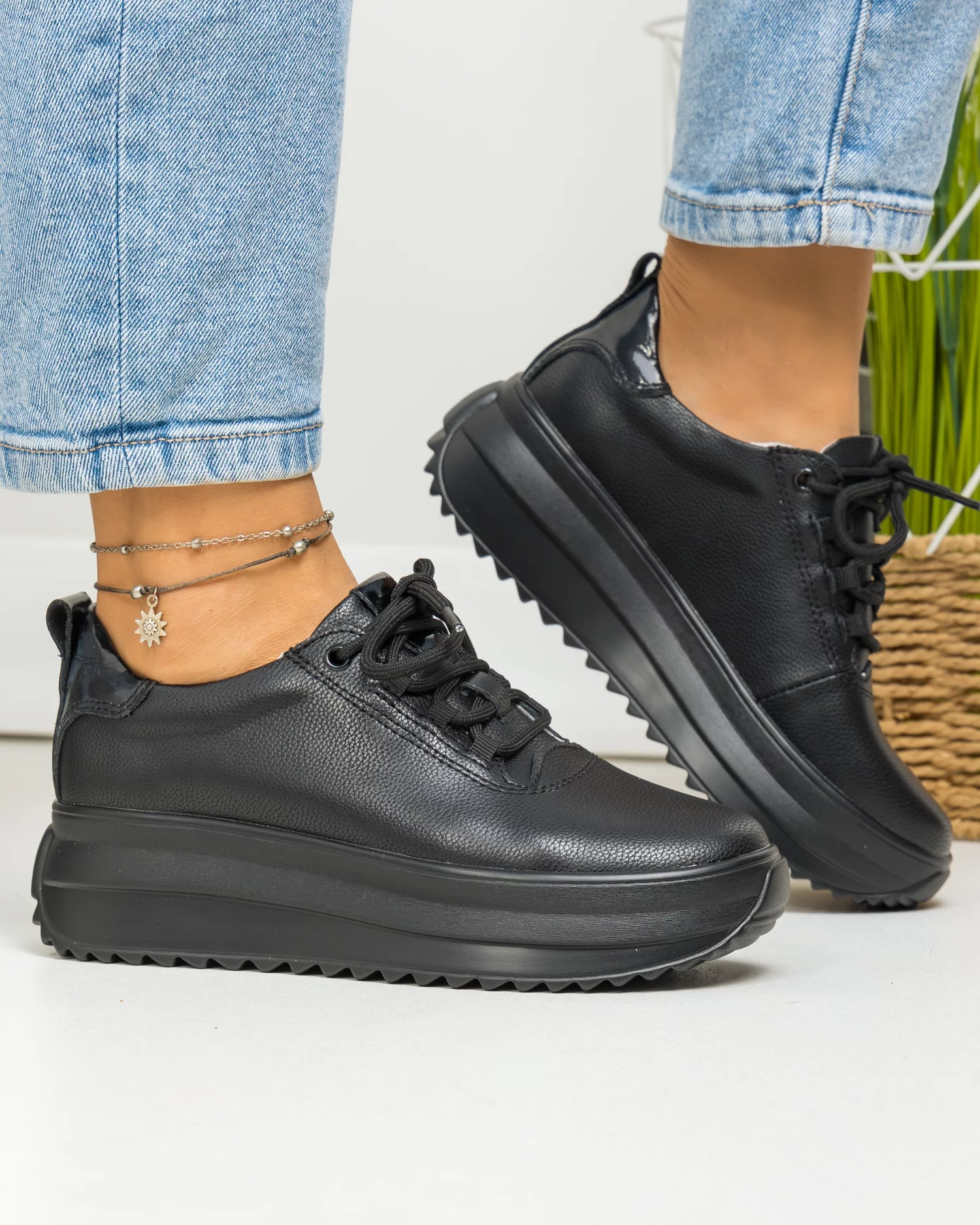pantofi-casual-dama-piele-naturala-negri-cu-varf-rotund-f002-290-84133-2.webp