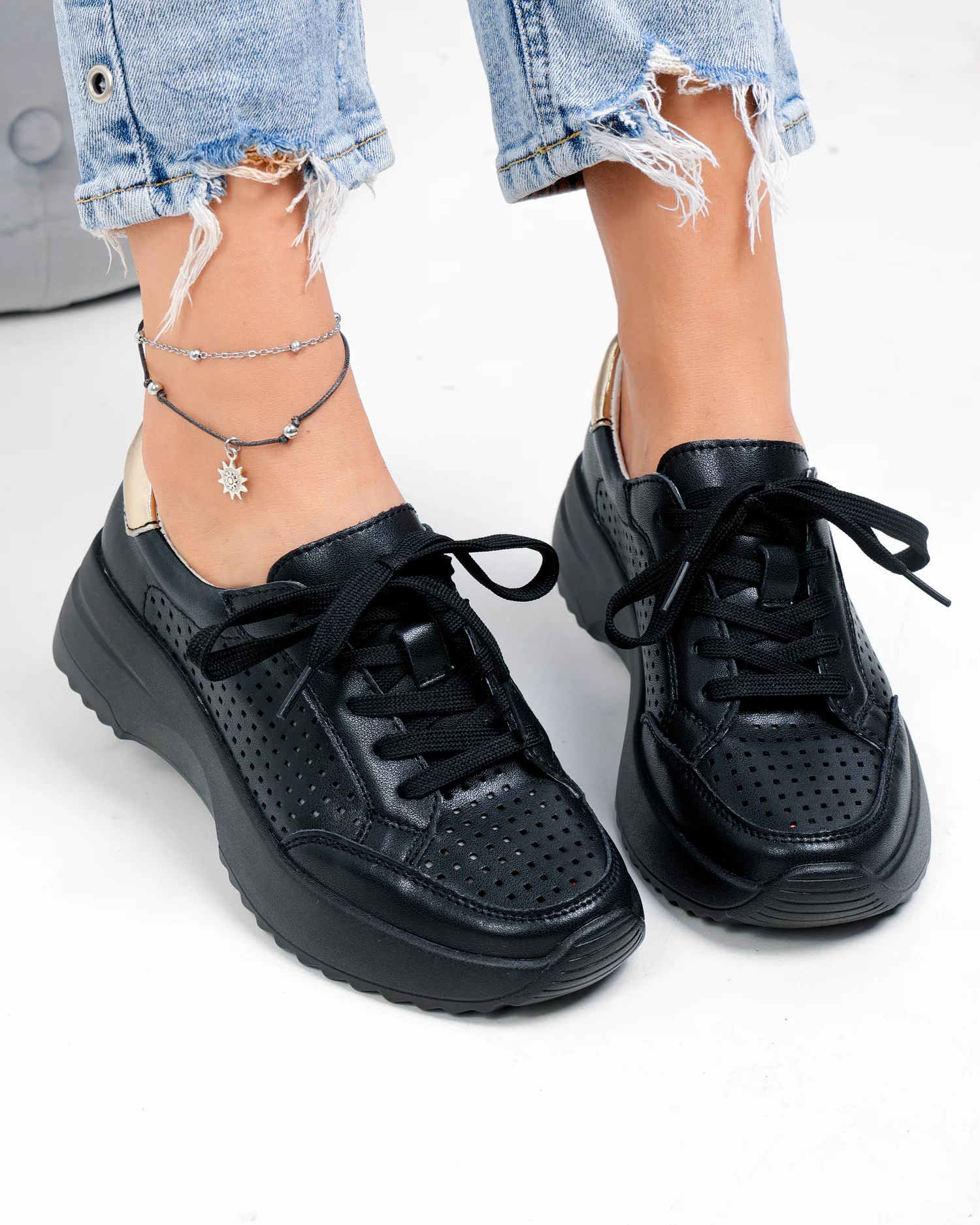 pantofi-casual-dama-piele-naturala-negri-perforati-cu-inchidere-sireturi-t-2820-100897-2.webp
