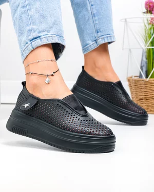 Pantofi casual dama piele naturala negri perforati cu insertie elastica T-9008