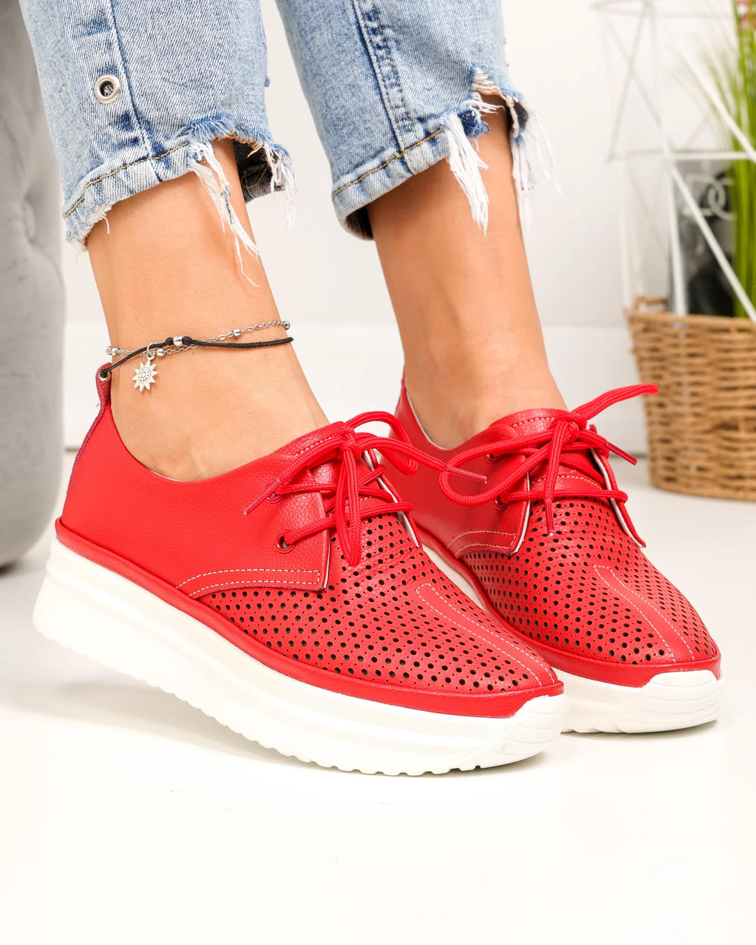 pantofi-casual-dama-piele-naturala-rosii-partial-perforati-jy3882-86689-2.webp