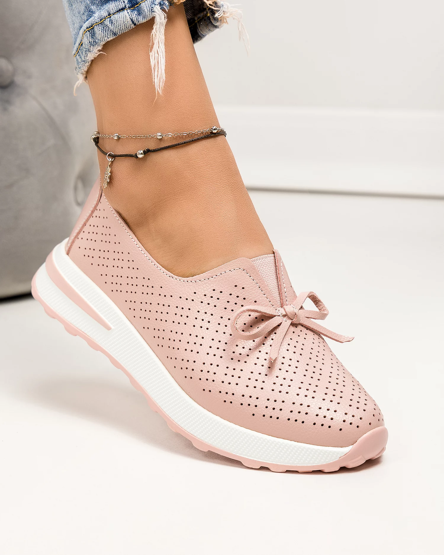 pantofi-casual-perforati-piele-naturala-roz-cu-fundita-si-inchidere-slip-on-t-5930-76306-2.webp