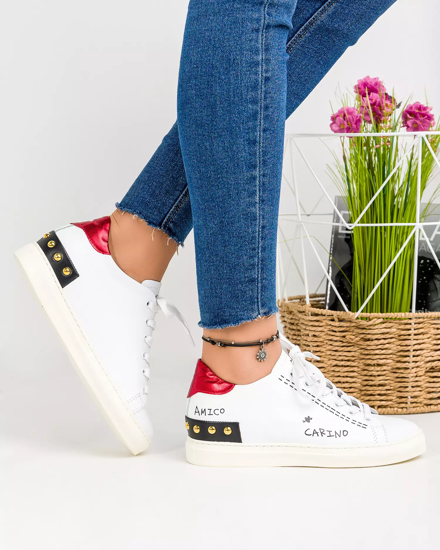pantofi-casual-piele-naturala-alb-cu-rosu-si-capse-aplicate-rc001-49858-2.webp