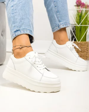 Pantofi casual piele naturala albi cu talpa groasa si inchidere sireturi F001-777