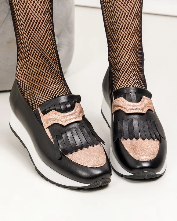 Pantofi casual piele naturala negri cu rose si insertie elastica LIUBA115