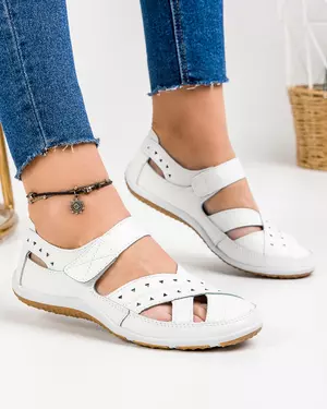 Pantofi Cu Scai Din Piele Naturala Albi XH-3020