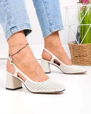 Pantofi dama piele naturala bej perforati cu inchidere catarama TN6509