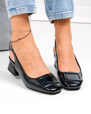 Pantofi dama piele naturala lacuita negri cu aplicatie metalica si toc gros TN6408