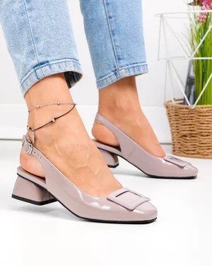 Pantofi dama piele naturala lacuita roz inchis cu toc gros si aplicatie metalica TN6408