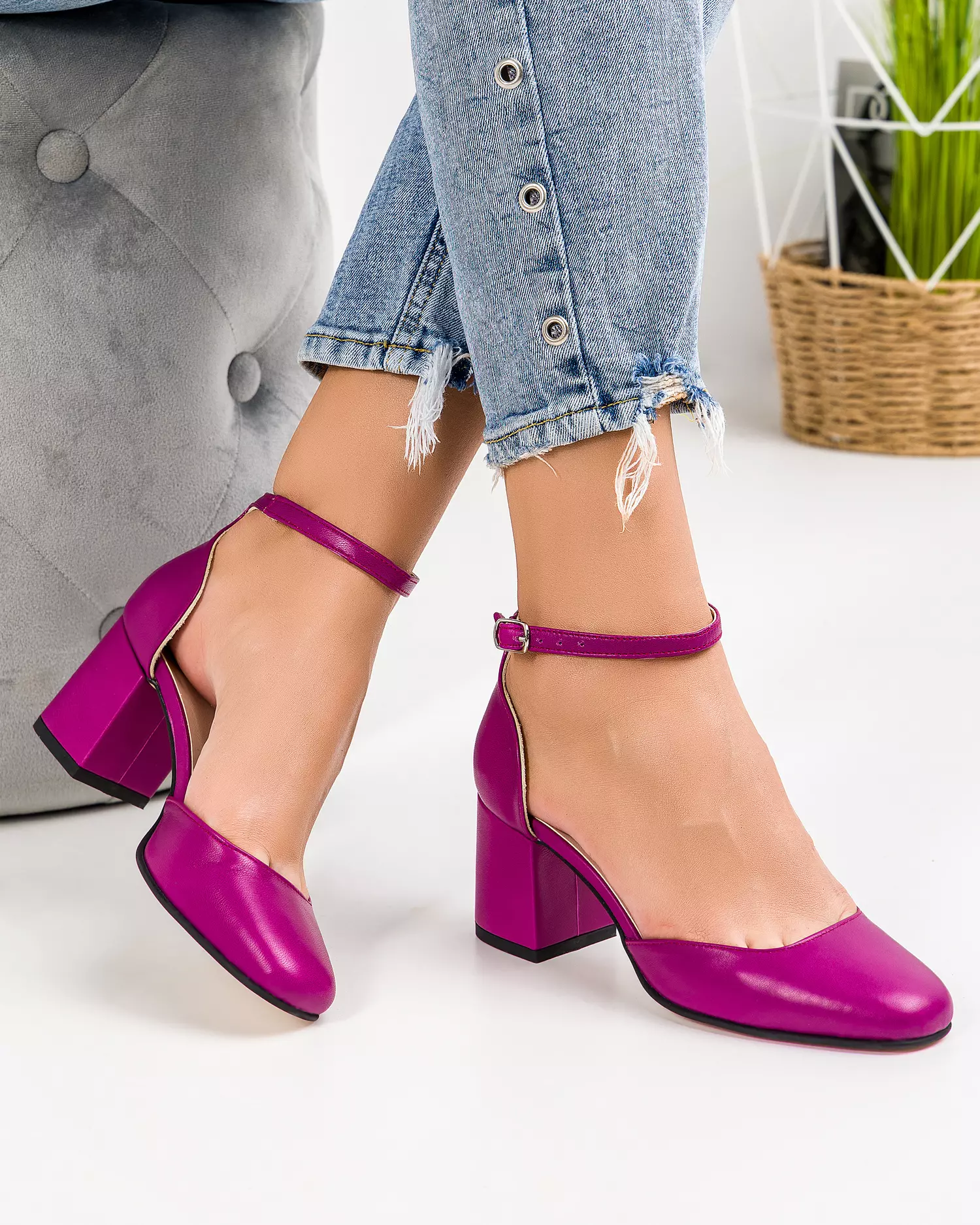 pantofi-eleganti-piele-naturala-cu-toc-fucsia-wiz32-50347-2.webp