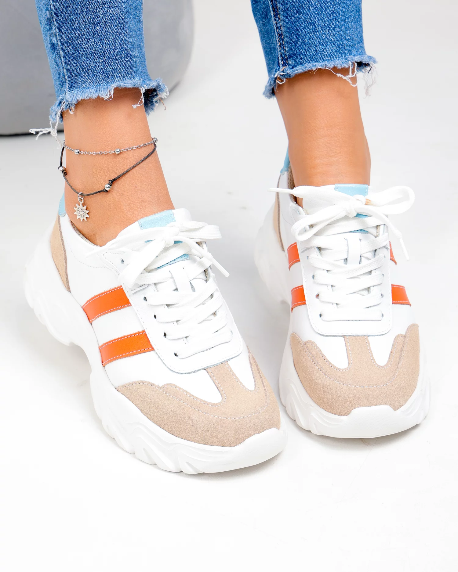 pantofi-sport-dama-piele-naturala-albi-cu-piele-naturala-intoarsa-bej-wiz0226-102229-2.webp