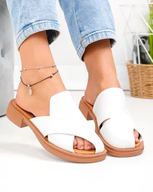 Papuci dama piele naturala albi cu talpa joasa F005-021