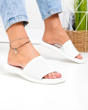 Papuci dama piele naturala albi perforati cu talpa flexibila F001-784