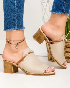 Papuci dama piele naturala bej cu toc gros PV965