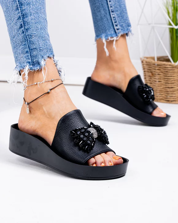 Papuci - Papuci dama piele naturala negri cu fundita aplicata GI-004