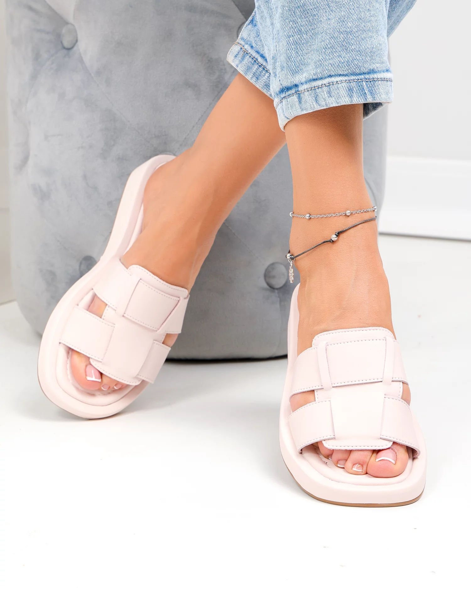 papuci-dama-piele-naturala-roz-cu-bareta-dubla-f001-809-92521-2.webp
