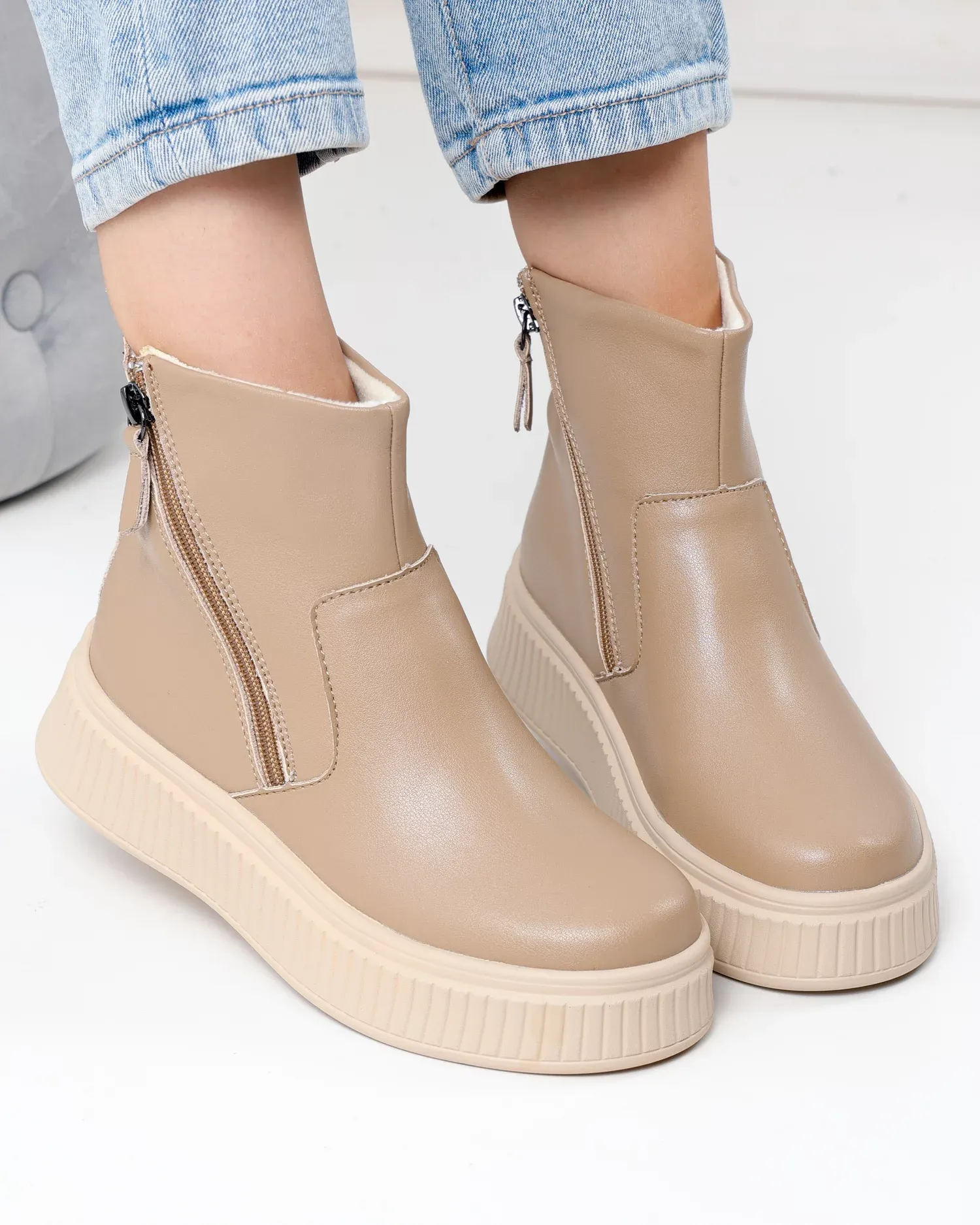 products/580/ghete-captusite-dama-piele-naturala-kaki-cu-inchidere-fermoare-laterale-t7007-104824.webp