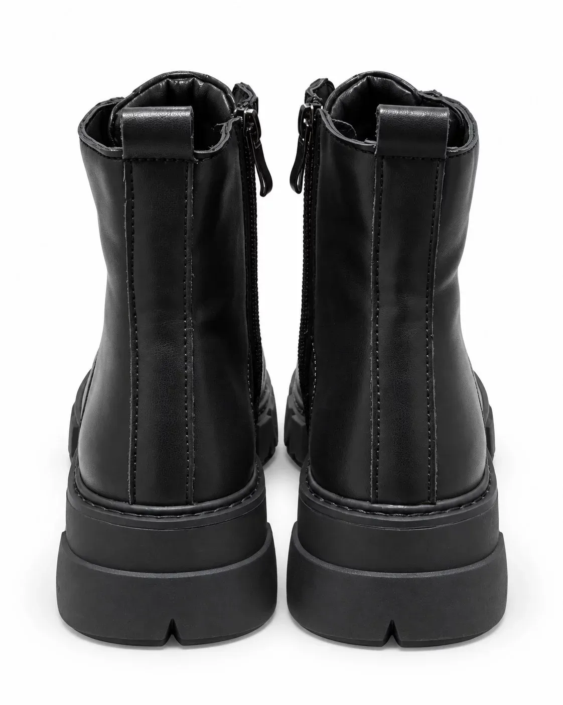 products/580/ghete-dama-din-piele-naturala-negre-f002-664-104890.webp