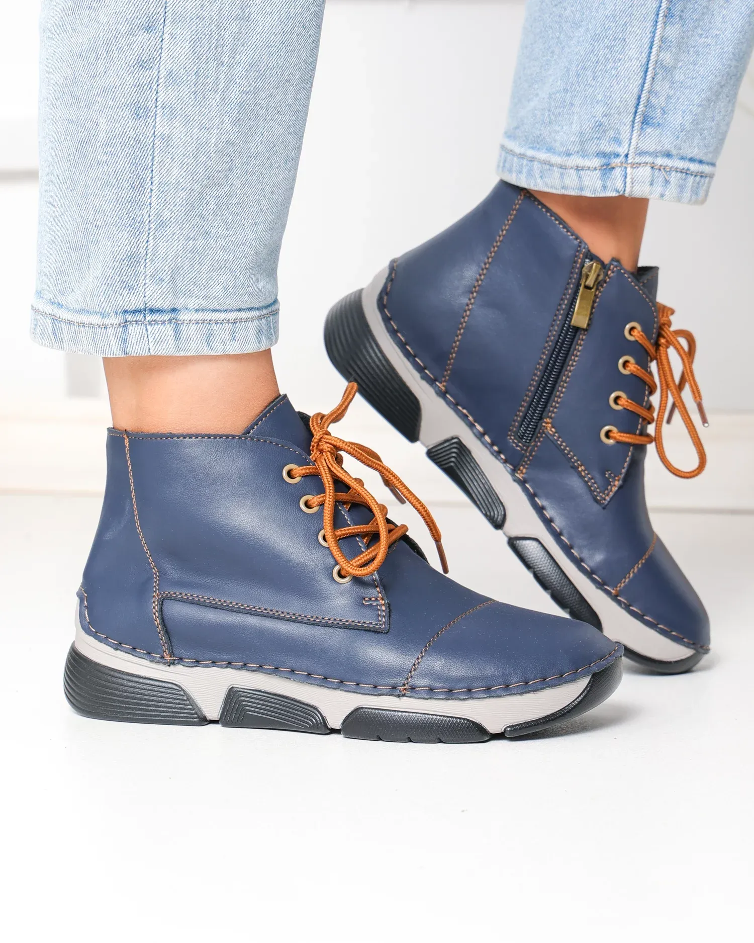 products/580/ghete-dama-piele-naturala-bleumarin-cu-talpa-flexibila-f20-036-104743.webp