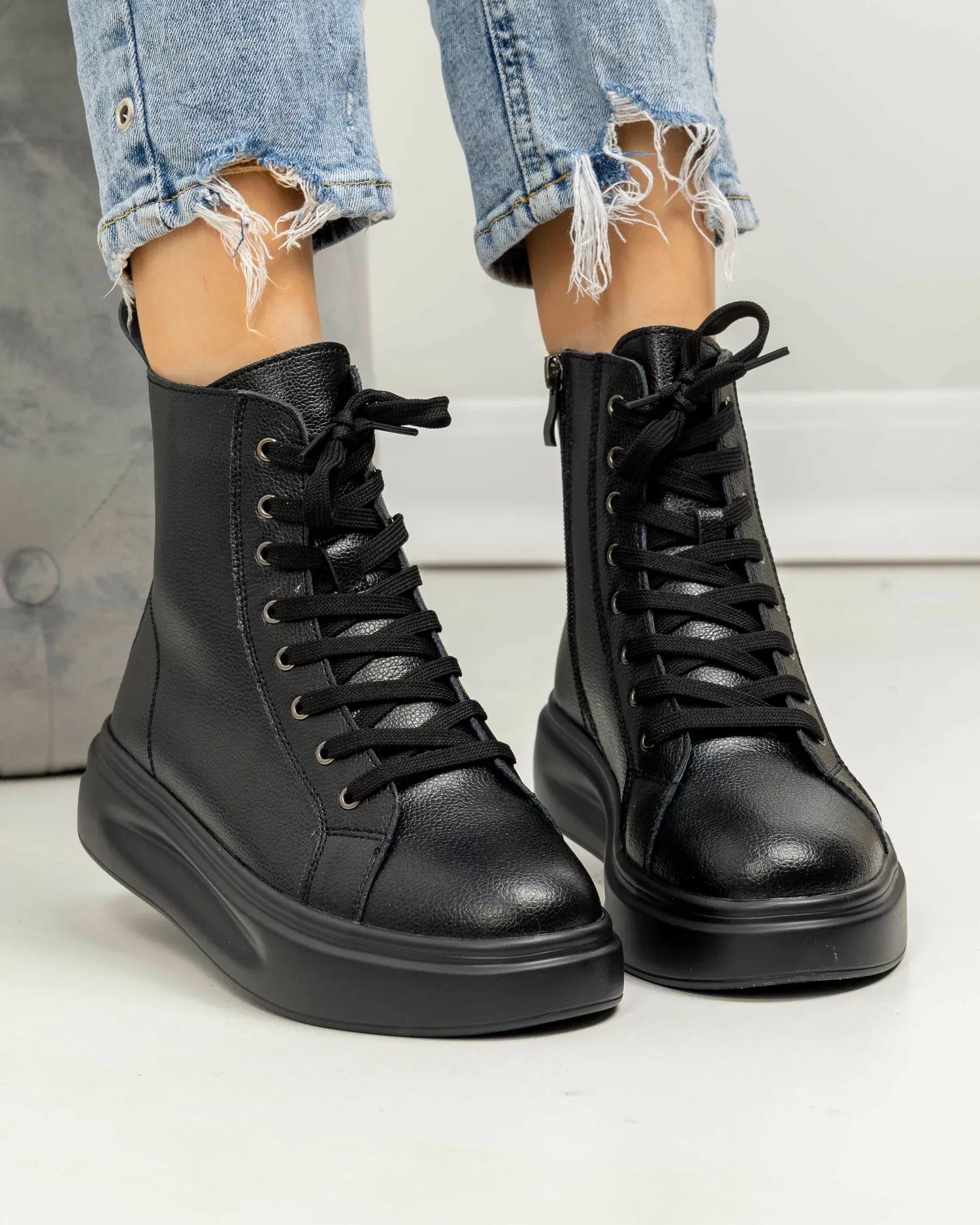 products/580/ghete-imblanite-piele-naturala-negre-aw458-81091.webp