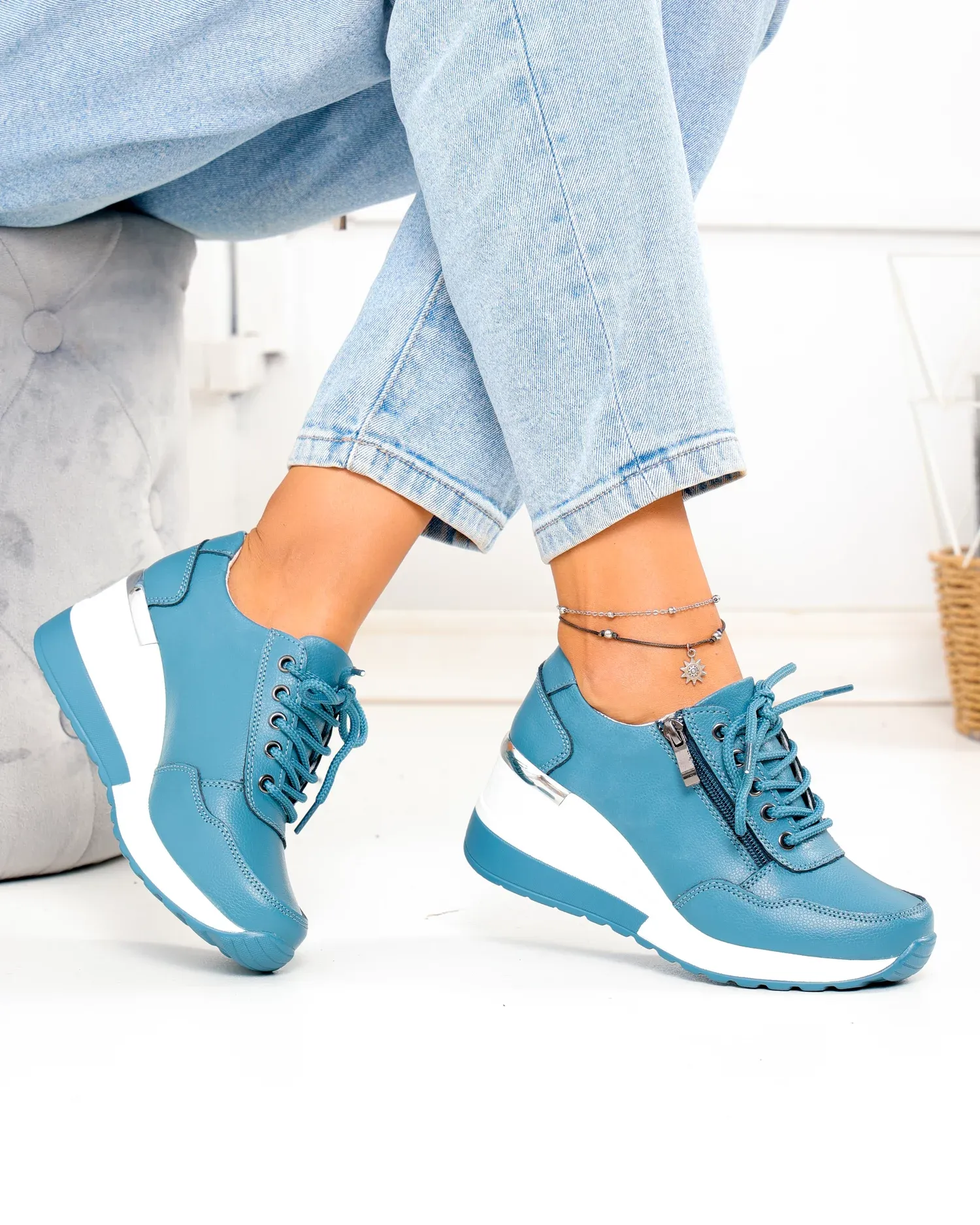 products/580/pantofi-casual-dama-din-piele-naturala-albastri-zt-04-105019.webp