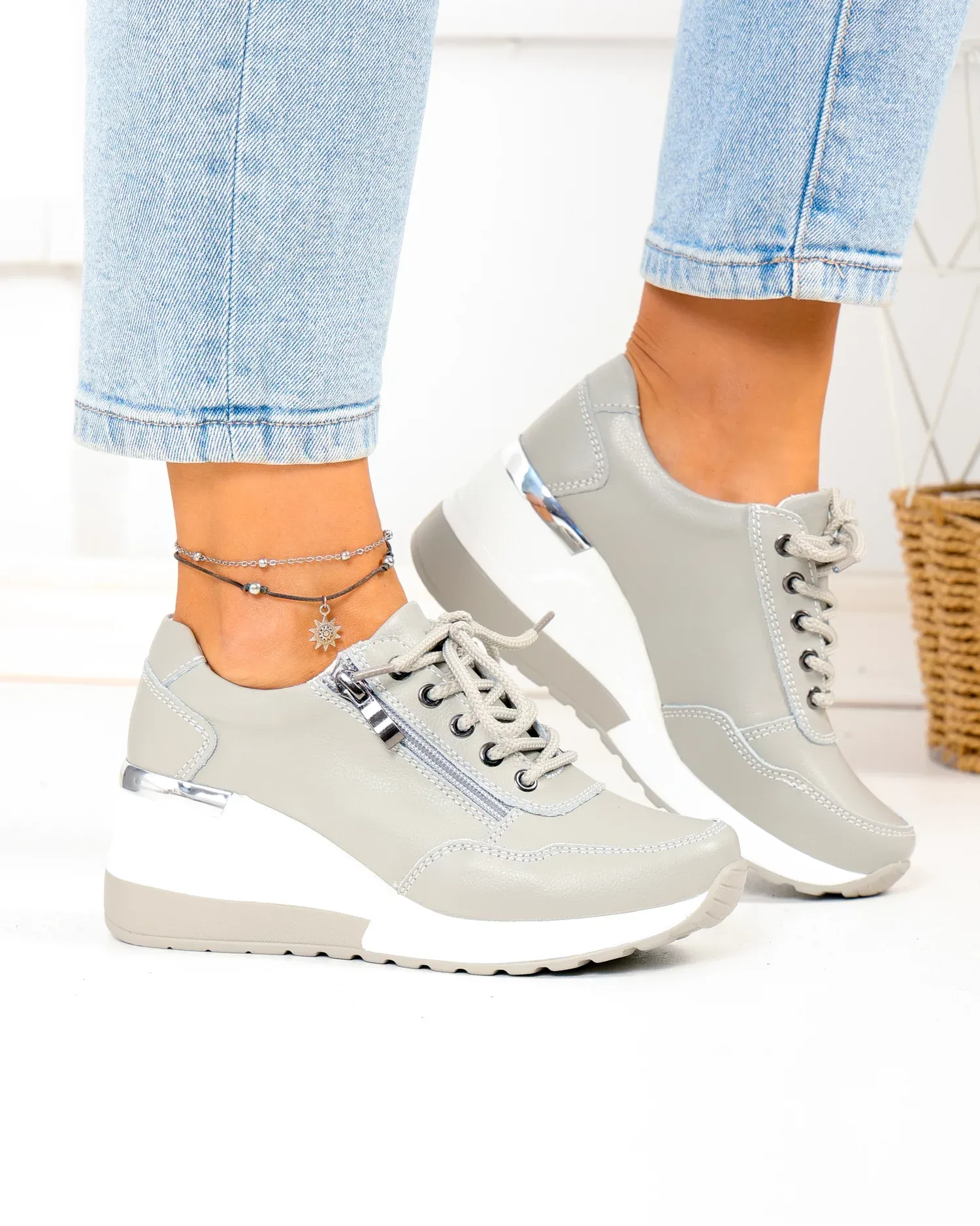 products/580/pantofi-casual-dama-din-piele-naturala-gri-zt-04-105007.webp