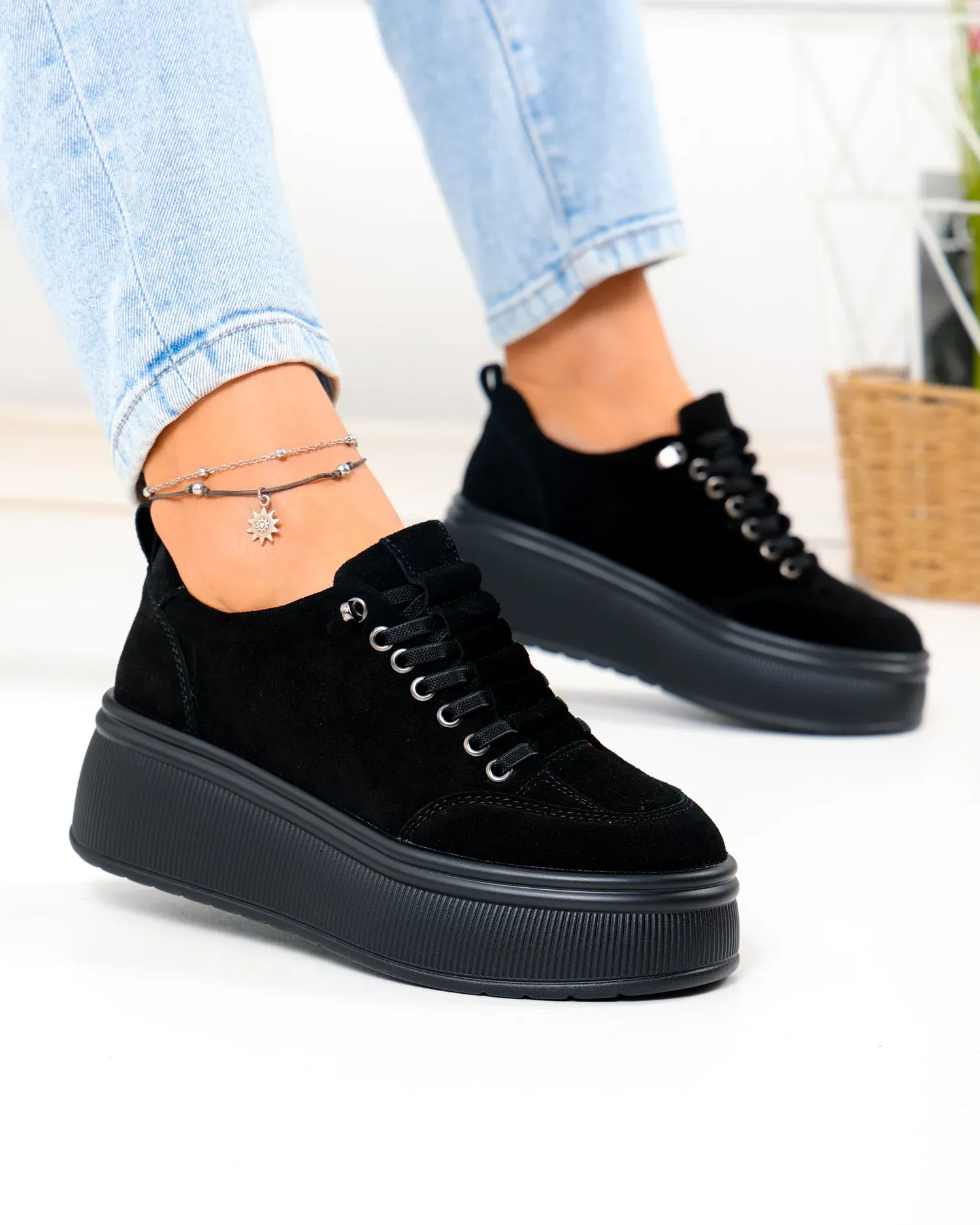 products/580/pantofi-casual-dama-din-piele-naturala-intoarsa-negri-f002-670-105157.webp