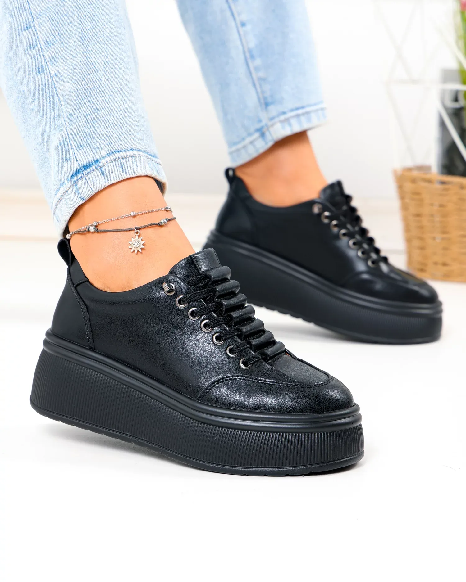 products/580/pantofi-casual-dama-din-piele-naturala-negri-cu-talpa-inalta-f002-670-105121.webp