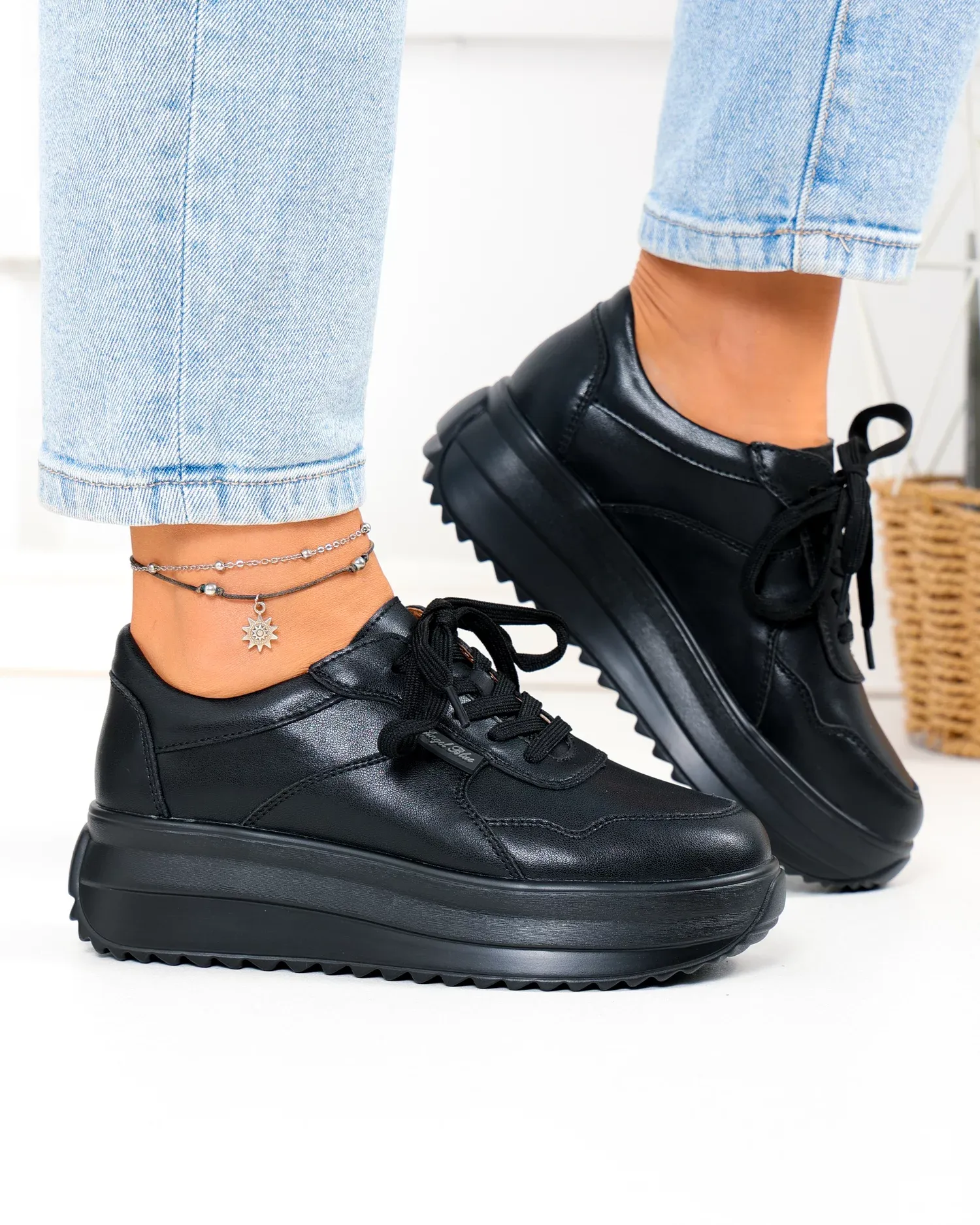 products/580/pantofi-casual-dama-din-piele-naturala-negri-f002-674-104980.webp