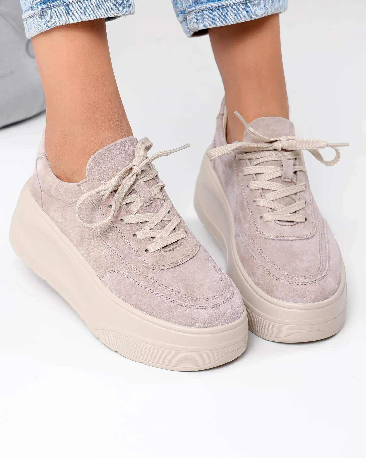 products/580/pantofi-casual-dama-piele-naturala-intoarsa-bej-cu-talpa-groasa-f005-033-104248.webp
