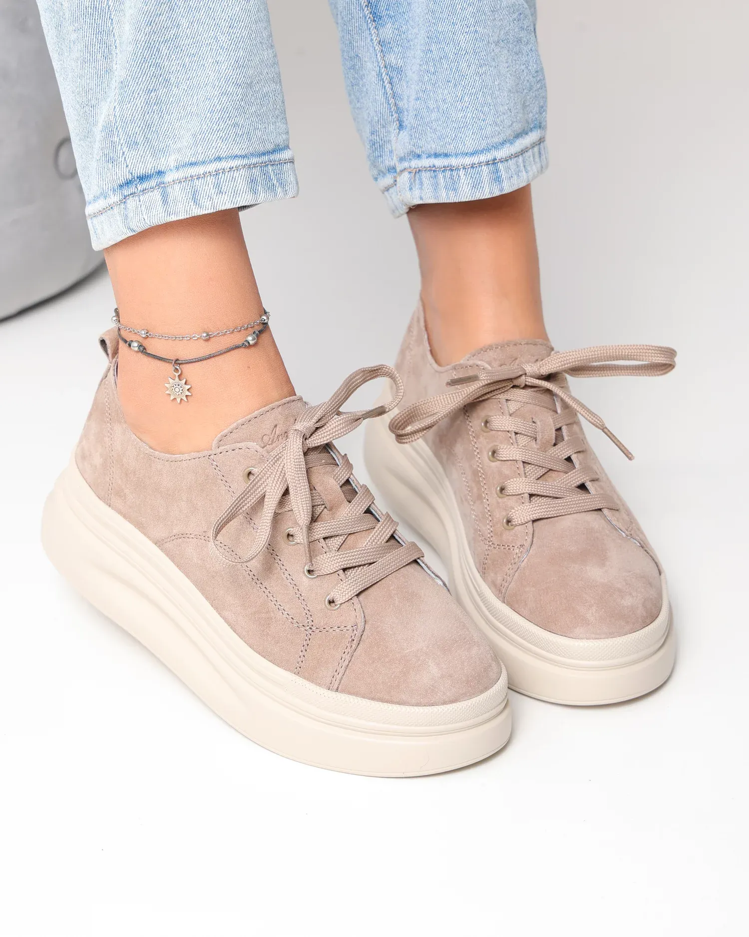 products/580/pantofi-casual-dama-piele-naturala-intoarsa-kaki-cu-inchidere-sireturi-f007-997-104557.webp