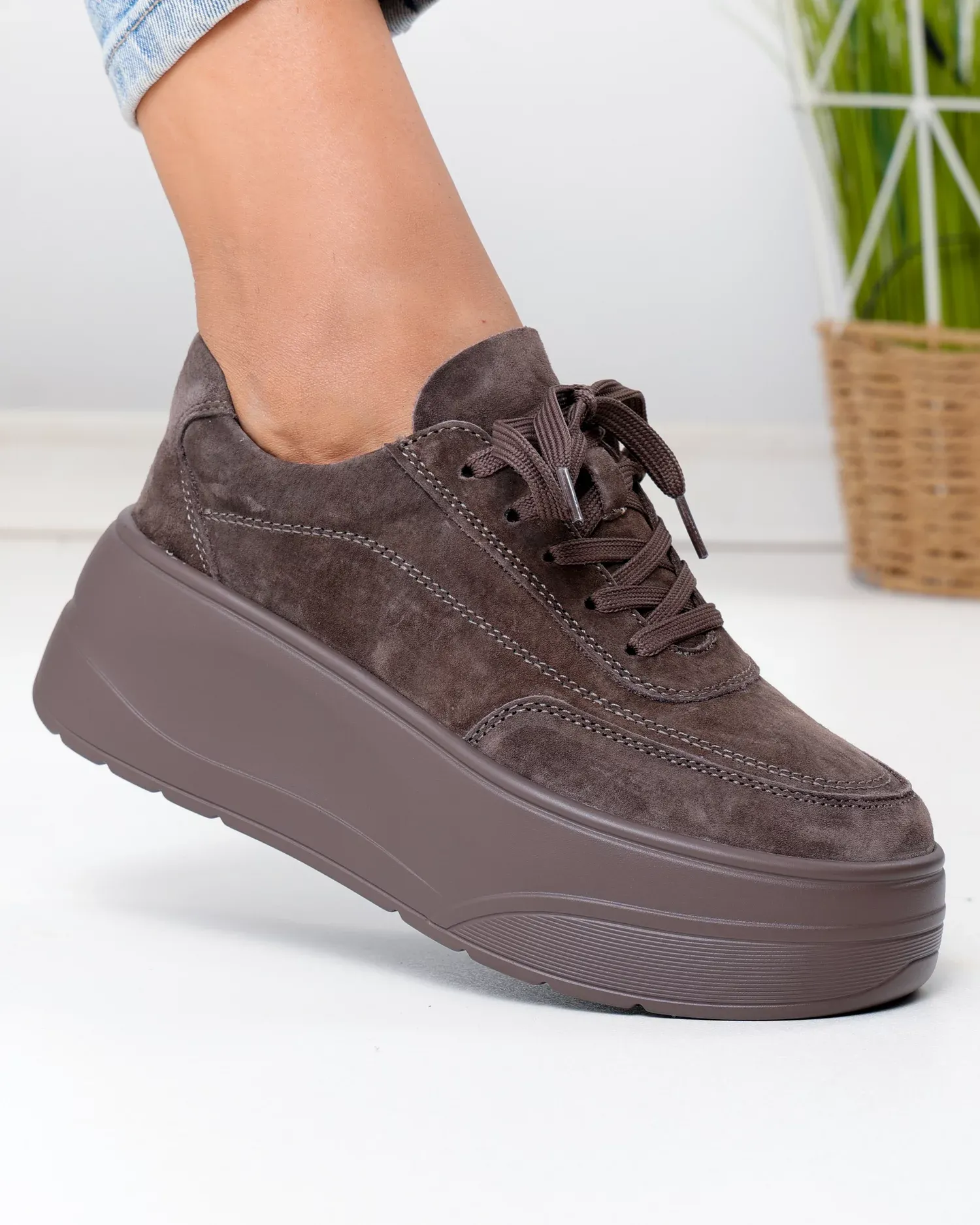 products/580/pantofi-casual-dama-piele-naturala-intoarsa-maro-cu-talpa-groasa-f005-033-104257.webp
