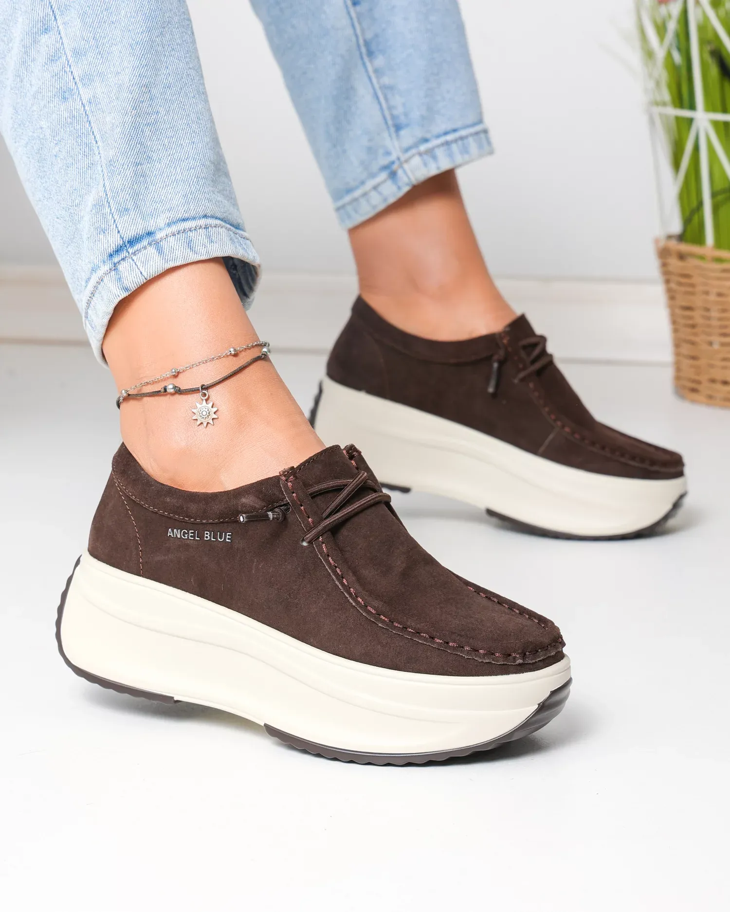 products/580/pantofi-casual-dama-piele-naturala-intoarsa-maro-cu-talpa-groasa-si-inchidere-siret-elastic-f002-672-104647.webp