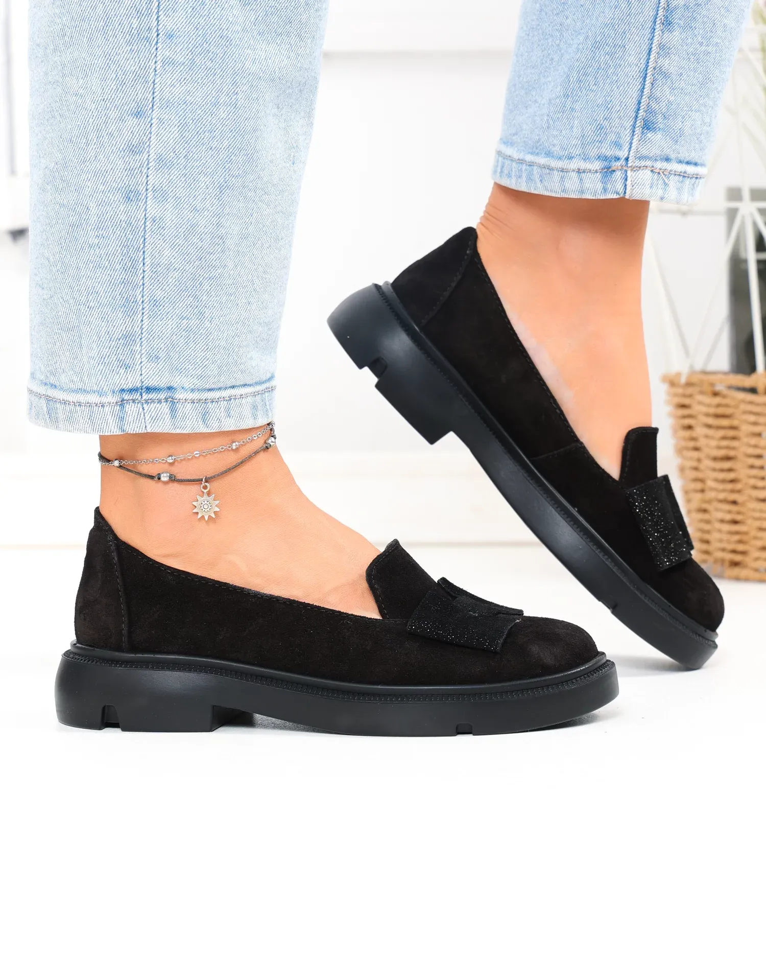 products/580/pantofi-casual-dama-piele-naturala-intoarsa-negri-cu-fundita-pc810-2-105400.webp