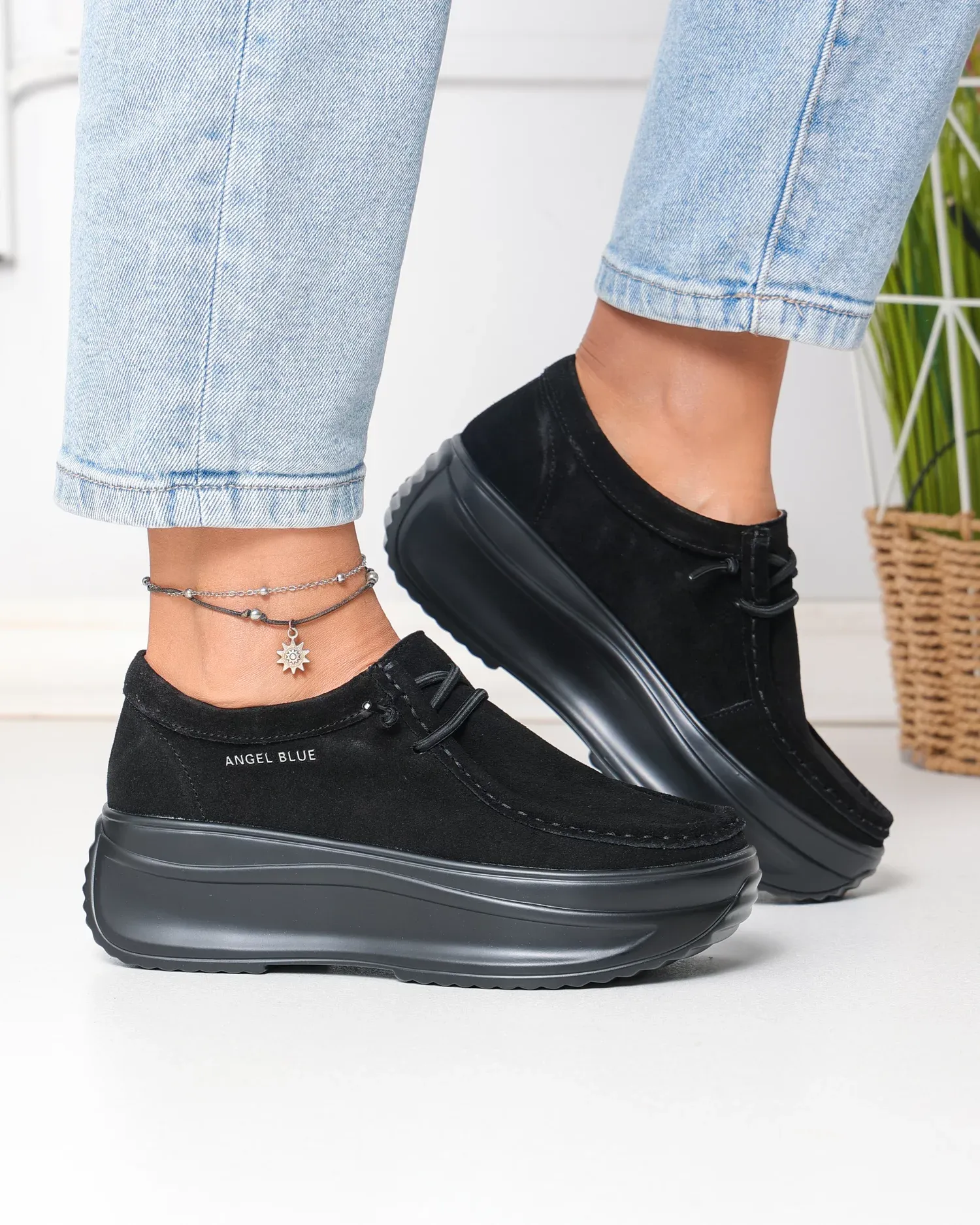products/580/pantofi-casual-dama-piele-naturala-intoarsa-negri-cu-talpa-groasa-f002-672-104632.webp