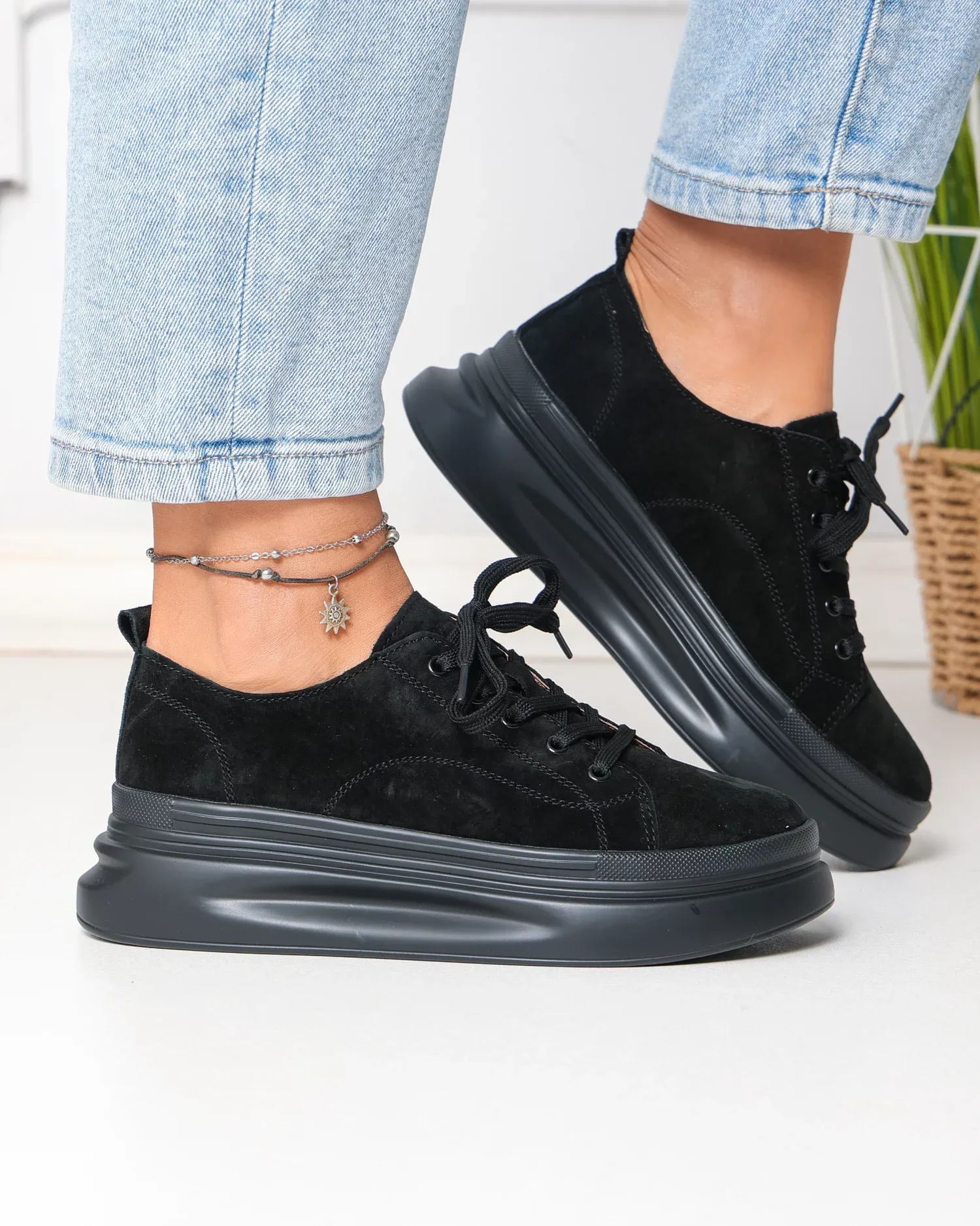 products/580/pantofi-casual-dama-piele-naturala-intoarsa-negri-cu-talpa-inalta-f007-997-104536.webp