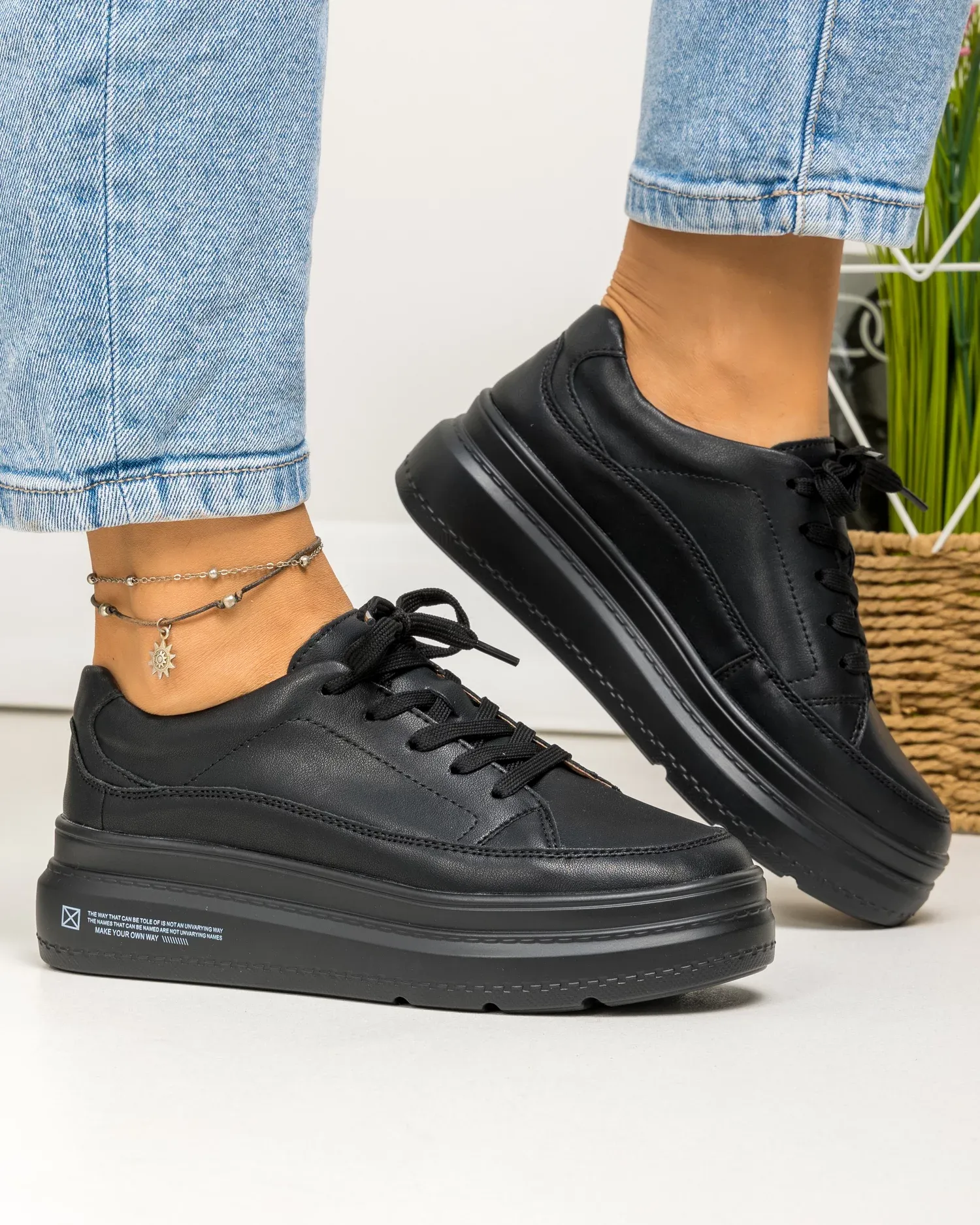 products/580/pantofi-casual-dama-piele-naturala-negri-captusiti-f001-771-83869.webp
