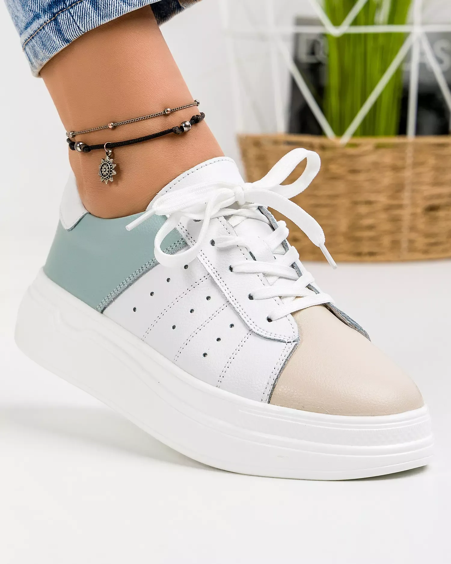 products/580/pantofi-piele-naturala-camelia-albi-plus-albastru-54028.webp