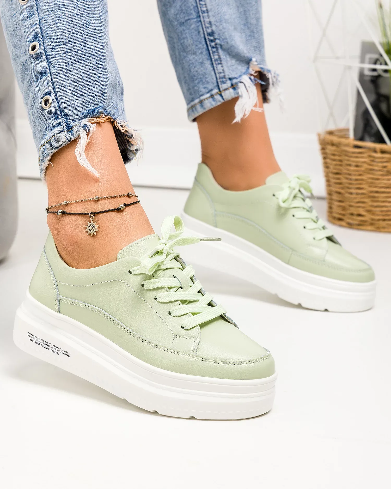 products/580/pantofi-piele-naturala-malia-verde-deschis-1549-66244.webp
