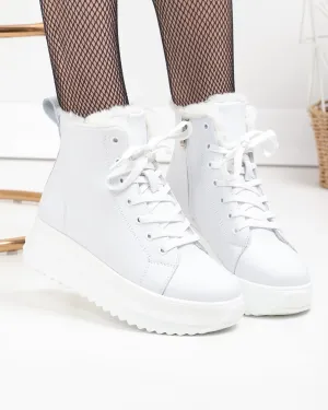 Ghete - Ghete dama piele naturala albe imblanite cu talpa groasa F002-296
