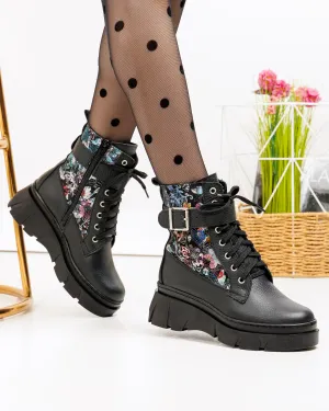 Ghete - Ghete dama piele naturala negre cu imprimeu floral si catarama decorativa PCI066
