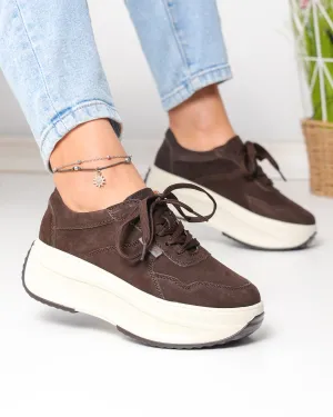 Pantofi casual dama piele naturala intoarsa maro inchis cu inchidere sireturi F002-673