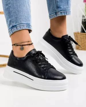 Pantofi casual piele naturala negri cu talpa alba si inchidere siret AW473