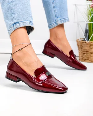 Pantofi dama piele naturala lacuita visinii cu toc gros si aplicatie metalica TN6501