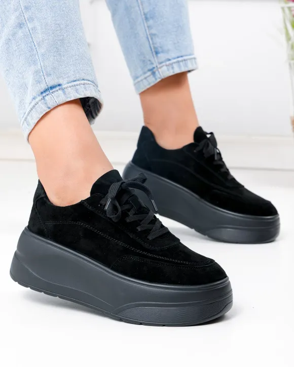 Pantofi casual dama piele naturala intoarsa negri cu inchidere sireturi si talpa groasa F005-033