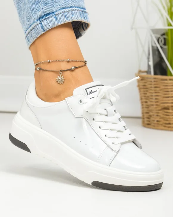 Pantofi casual dama piele naturala lacuita albi cu inchidere sireturi si varf rotund F002-288