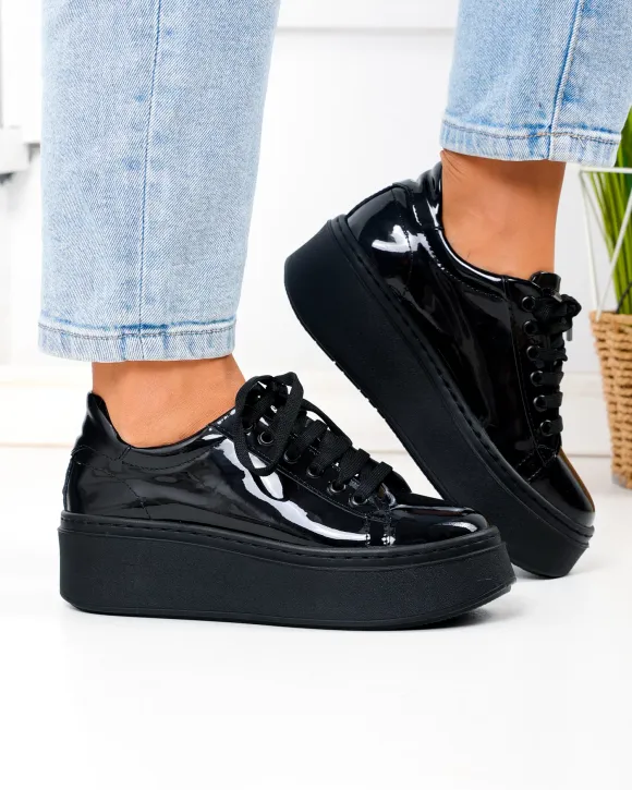 Pantofi casual dama piele naturala lacuita negri cu talpa groasa PC207