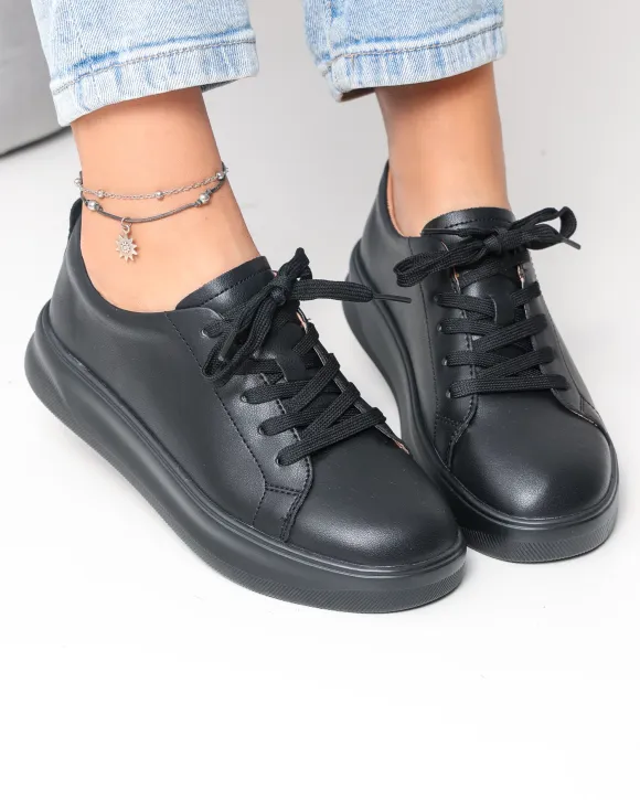 Pantofi casual dama piele naturala negri cu inchidere sireturi si varf rotund F001-A09