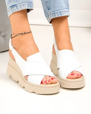 Sandale dama piele naturala albe cu barete incrucisate si inchidere scai PV976